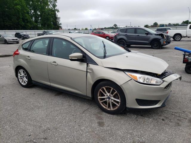 1FADP3K24GL241457 - 2016 FORD FOCUS SE TAN photo 4