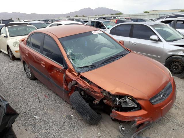 KNADE223296543069 - 2009 KIA RIO BASE ORANGE photo 4