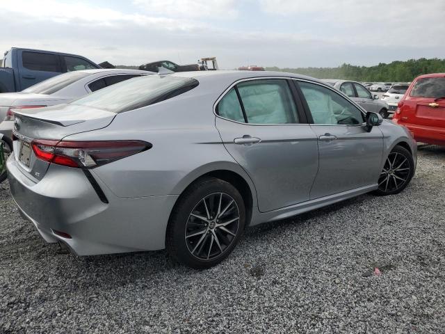 4T1G11AK0PU739434 - 2023 TOYOTA CAMRY SE NIGHT SHADE SILVER photo 3