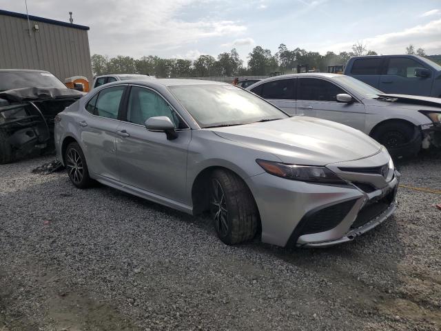 4T1G11AK0PU739434 - 2023 TOYOTA CAMRY SE NIGHT SHADE SILVER photo 4