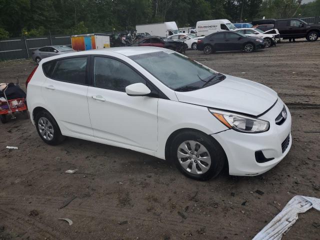 KMHCT5AE4FU213302 - 2015 HYUNDAI ACCENT GS WHITE photo 4