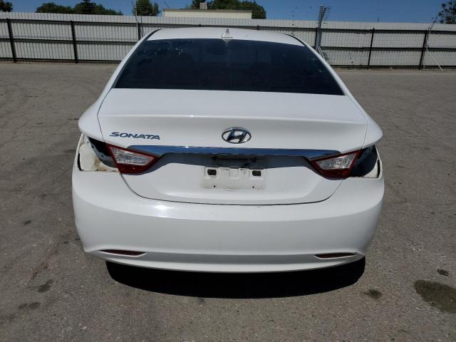 5NPEB4AC3DH551189 - 2013 HYUNDAI SONATA GLS WHITE photo 6