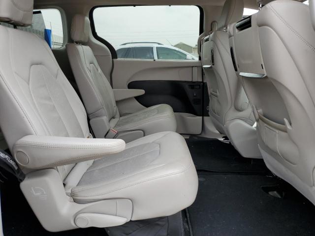 2C4RC1EG2KR523118 - 2019 CHRYSLER PACIFICA TOURING L PLUS GRAY photo 11
