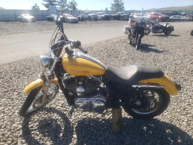 1HD1CT3397K403149 - 2007 HARLEY-DAVIDSON XL1200 C YELLOW photo 3