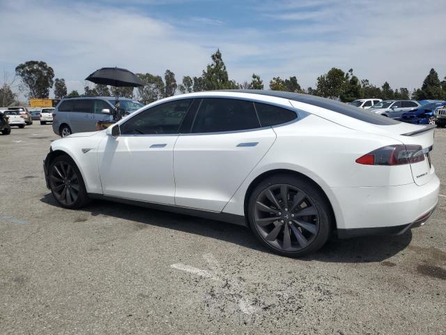 5YJSA1CP5DFP21135 - 2013 TESLA MODEL S თეთრი ფოტო 2