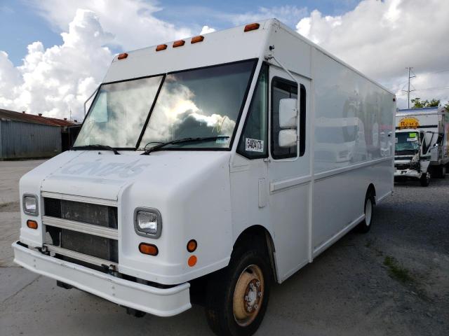 4UZAANBWX3CM25286 - 2003 FREIGHTLINER CHASSIS M LINE WALK-IN VAN WHITE photo 1