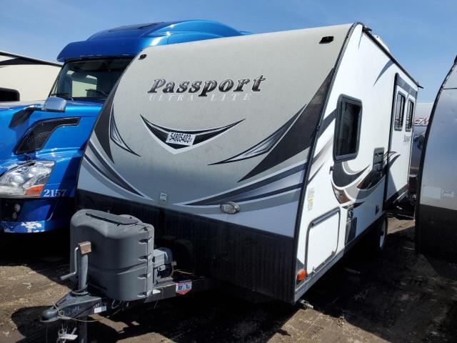 4YDT15315JK412011 - 2018 KEYSTONE PASSPORT თეთრი ფოტო 2