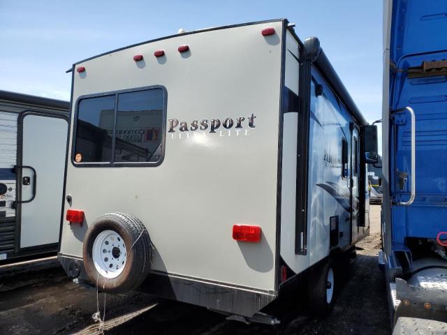 4YDT15315JK412011 - 2018 KEYSTONE PASSPORT თეთრი ფოტო 4