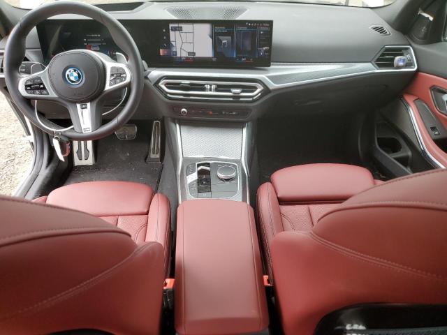 3MW39FS04P8D23287 - 2023 BMW 330XE Белый фото 8