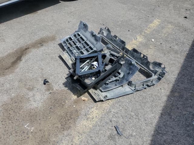 3C6TRVAG2EE108492 - 2014 RAM PROMASTER 1500 STANDARD WHITE photo 13