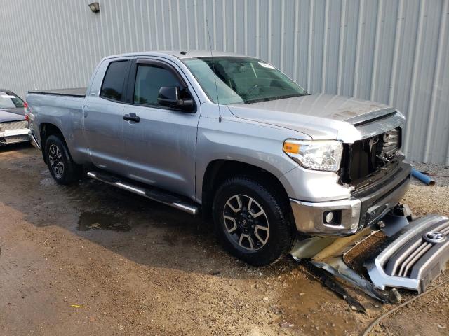 5TFRM5F12EX081512 - 2014 TOYOTA TUNDRA DOUBLE CAB SR/SR5 SILVER photo 4