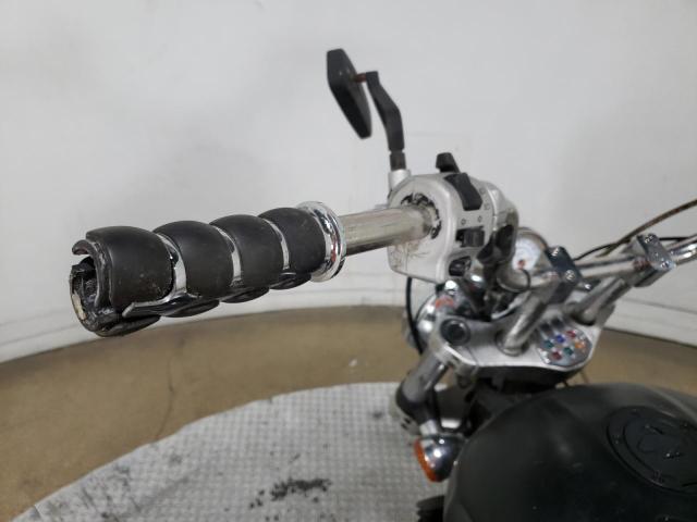 5VPGB16D833003628 - 2003 VICTORY MOTORCYCLES VEGAS BLACK photo 9