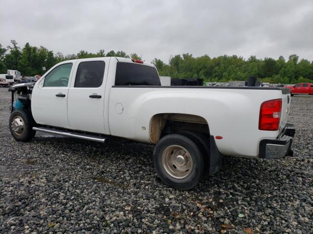 1GC4CZC89EF132984 - 2014 CHEVROLET SILVERADO C3500 WHITE photo 2