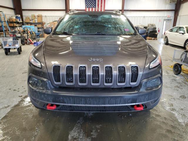 1C4PJMBX7JD526004 - 2018 JEEP CHEROKEE TRAILHAWK GRAY photo 5