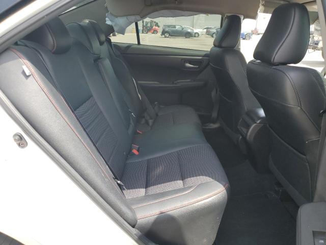 4T1BF1FK9FU099064 - 2015 TOYOTA CAMRY SE LE Beyaz fotoğraf 10