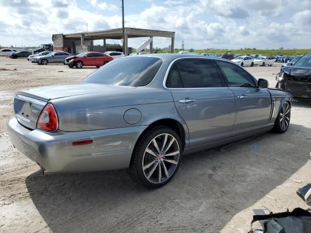 SAJWA82CX8TH26699 - 2008 JAGUAR XJ SUPER V8 GRAY photo 3