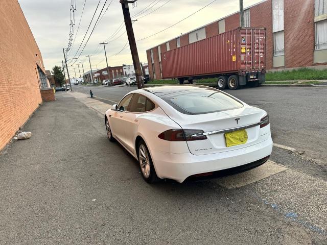 5YJSA1E28KF333962 - 2019 TESLA MODEL S WHITE photo 3