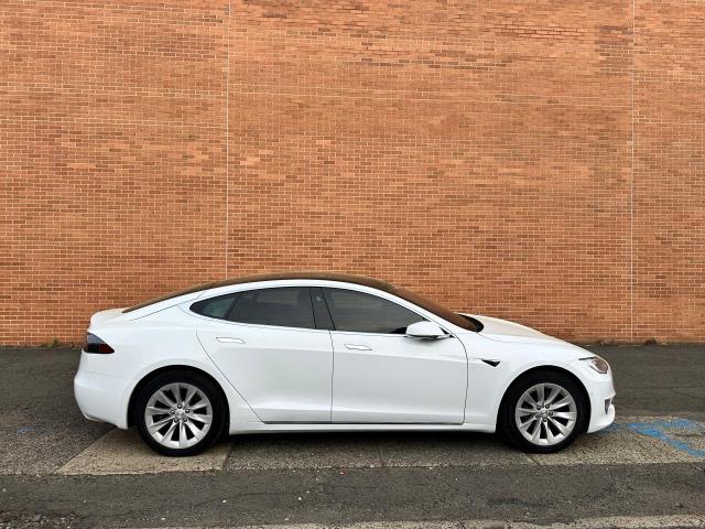 5YJSA1E28KF333962 - 2019 TESLA MODEL S WHITE photo 5