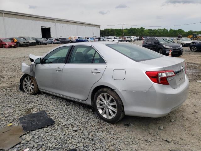 4T1BF1FK0CU512291 - 2012 TOYOTA CAMRY BASE SILVER photo 2