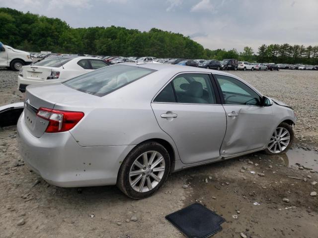 4T1BF1FK0CU512291 - 2012 TOYOTA CAMRY BASE SILVER photo 3