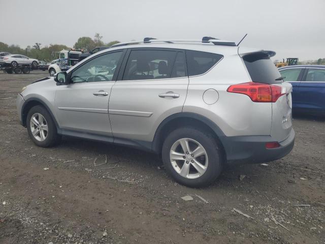 2T3RFREV5DW023483 - 2013 TOYOTA RAV4 XLE ნაცრისფერი ფოტო 2