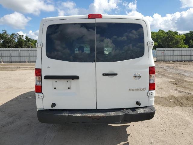 1N6BF0KY6JN810261 - 2018 NISSAN NV 1500 S WHITE photo 6