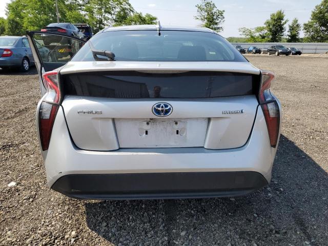 JTDKARFU7G3518507 - 2016 TOYOTA PRIUS SILVER photo 6