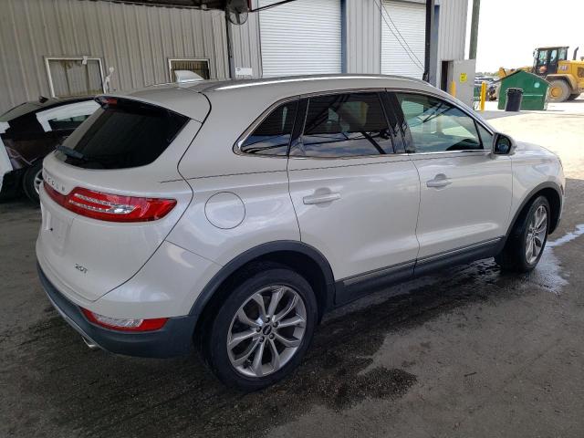 5LMCJ2C98HUL32703 - 2017 LINCOLN MKC SELECT Սպիտակ լուսանկար 3