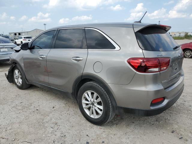 5XYPG4A35KG515907 - 2019 KIA SORENTO L GRAY photo 2