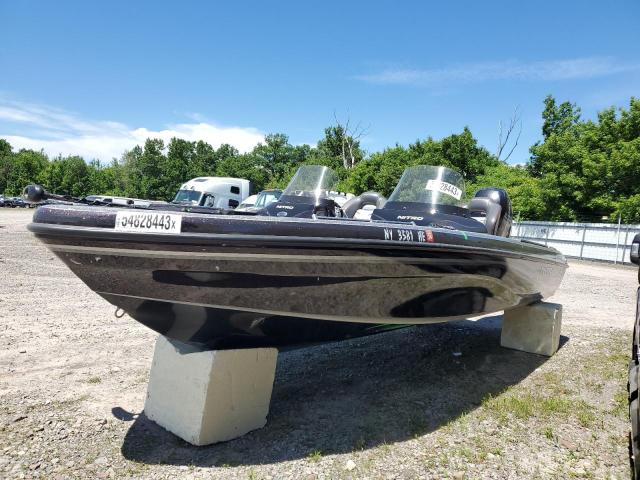 BUJ85422G718 - 2018 NITR Z9 BOAT TWO TONE photo 1