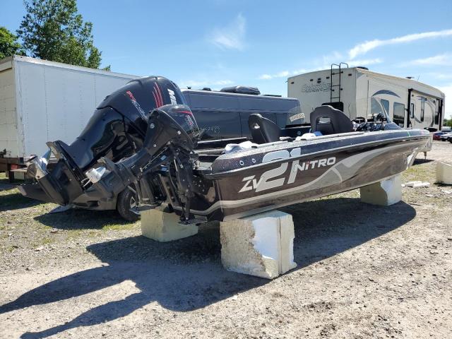 BUJ85422G718 - 2018 NITR Z9 BOAT TWO TONE photo 4