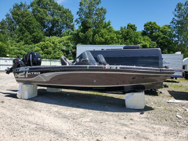 BUJ85422G718 - 2018 NITR Z9 BOAT TWO TONE photo 9