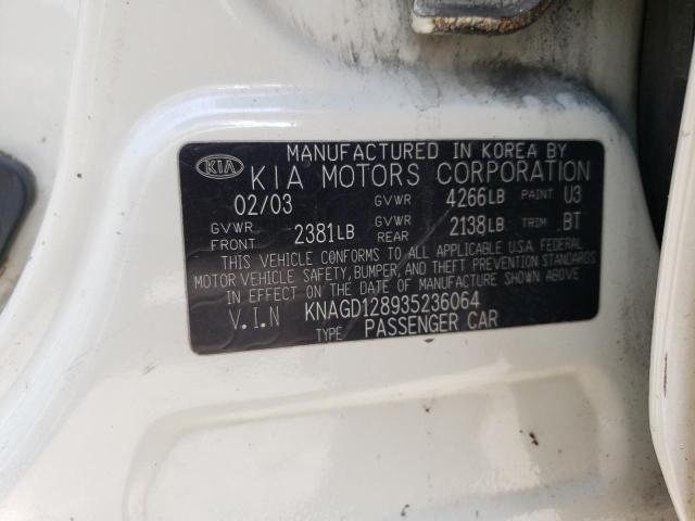 KNAGD128935236064 - 2003 KIA OPTIMA LX WHITE photo 12