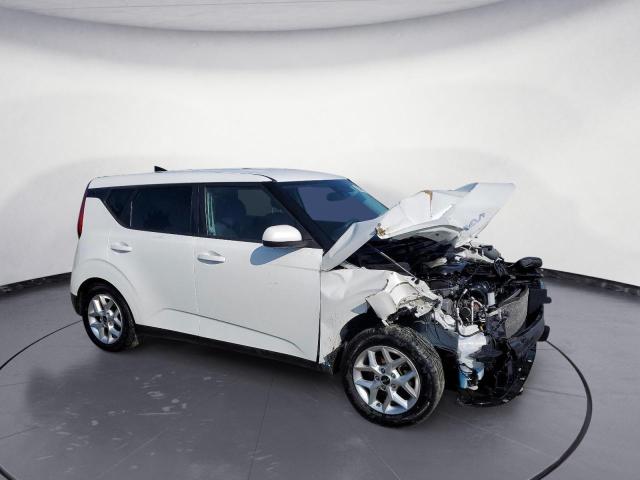 KNDJ23AU9N7167988 - 2022 KIA SOUL LX WHITE photo 4