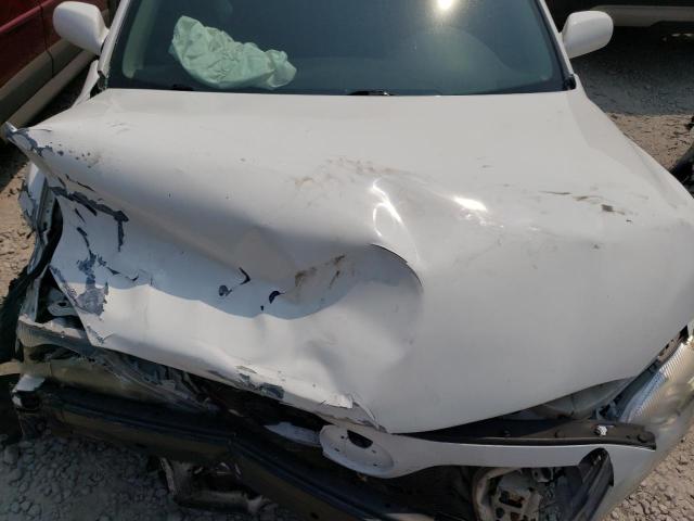 4T1BF3EK8BU595934 - 2011 TOYOTA CAMRY 4D 2 BASE WHITE photo 11