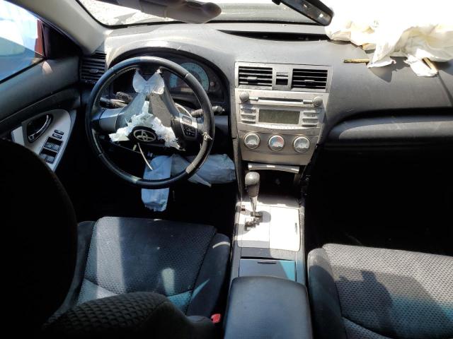 4T1BF3EK8BU595934 - 2011 TOYOTA CAMRY 4D 2 BASE WHITE photo 8