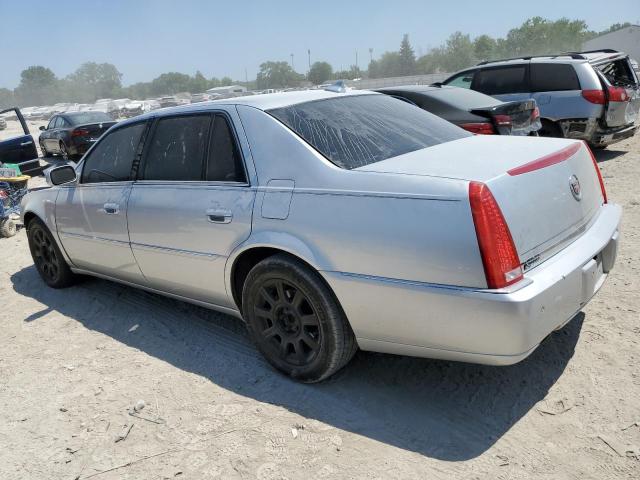 1G6KD5EY6AU129706 - 2010 CADILLAC DTS LUXURY COLLECTION SILVER photo 2