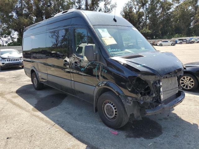 WDZPE8CC8D5768399 - 2013 MERCEDES-BENZ SPRINTER 2500 BLACK photo 4