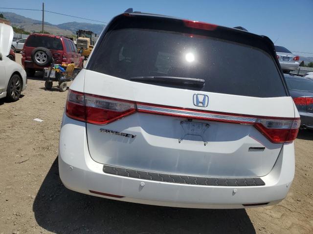 5FNRL5H95BB002863 - 2011 HONDA ODYSSEY TOURING WHITE photo 6