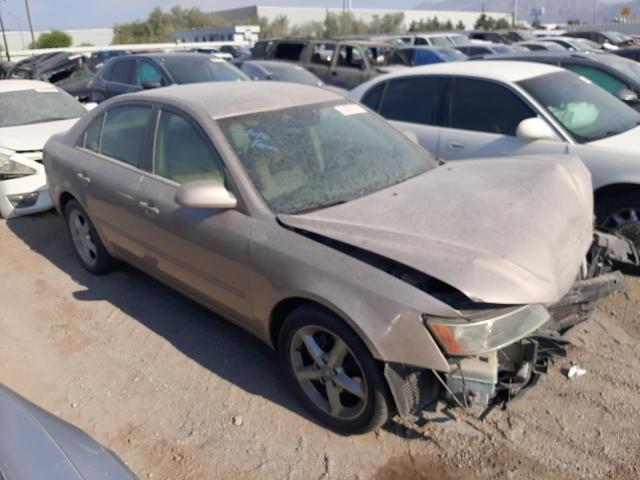 5NPEU46F97H241856 - 2007 HYUNDAI SONATA SE TAN photo 4