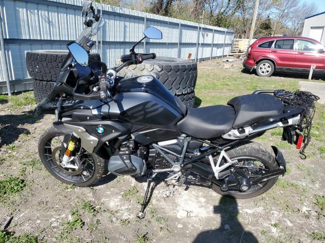 WB10M0302P6G32585 - 2023 BMW R 1250 GS BLACK photo 3
