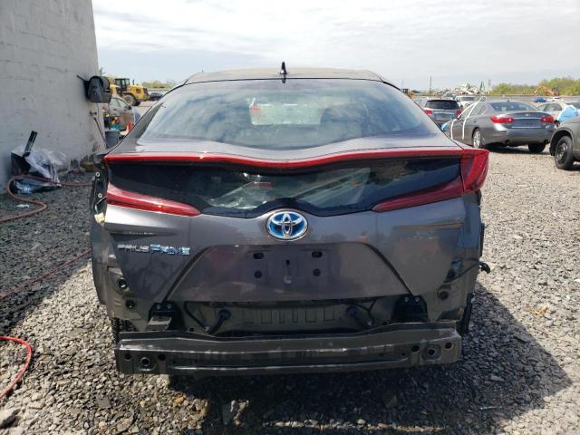 JTDKARFP8H3034373 - 2017 TOYOTA PRIUS PRIM ნაცრისფერი ფოტო 6