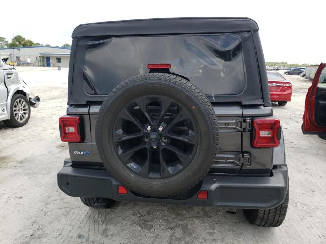 1C4JJXP66MW776706 - 2021 JEEP WRANGLER U SAHARA 4XE GRAY photo 6
