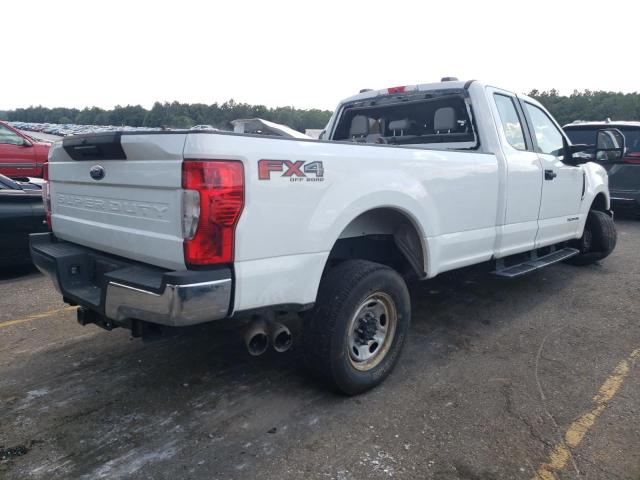 1FT8X2BT0NED38350 - 2022 FORD F250 SUPER DUTY WHITE photo 3