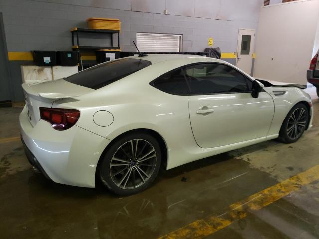 JF1ZCAC15D1600785 - 2013 SUBARU BRZ 2.0 LIMITED WHITE photo 3