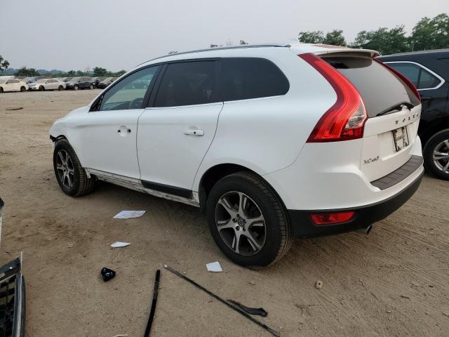 YV4902DZ3D2428678 - 2013 VOLVO XC60 T6 WHITE photo 2