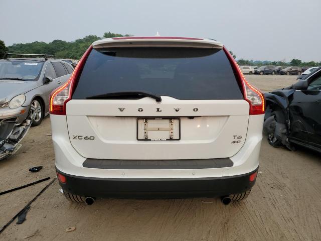 YV4902DZ3D2428678 - 2013 VOLVO XC60 T6 WHITE photo 6