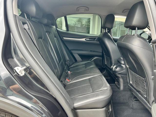 ZASFAKPN0J7B85946 - 2018 ALFA ROMEO STELVIO SPORT შავი ფოტო 6