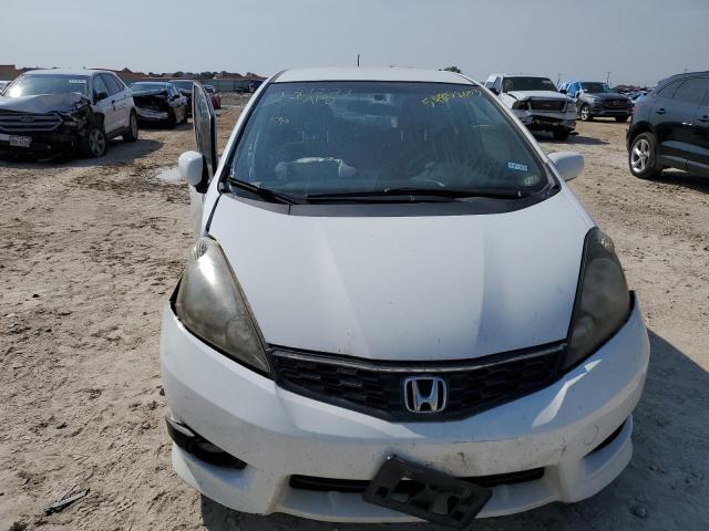 JHMGE8H54CC018436 - 2012 HONDA FIT SPORT WHITE photo 5