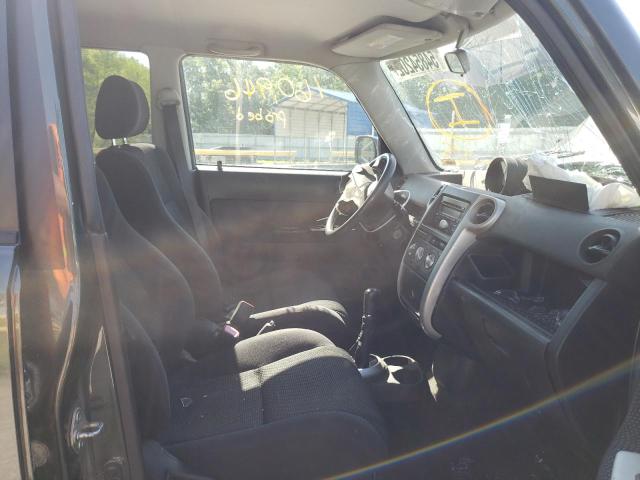 JTLKT334750172991 - 2005 TOYOTA SCION XB Grün Foto 5